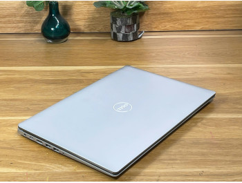 Dell inspiron 5580: I5-8265U| 8GB| 256GB| MX130 |15.6 FHD Máy đẹp Likenew