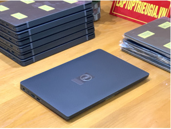 DELL Latitude  E7300: i7-8665U| 8Gb | SSD 256GB | 13.3FHD IPS Likenew 7300
