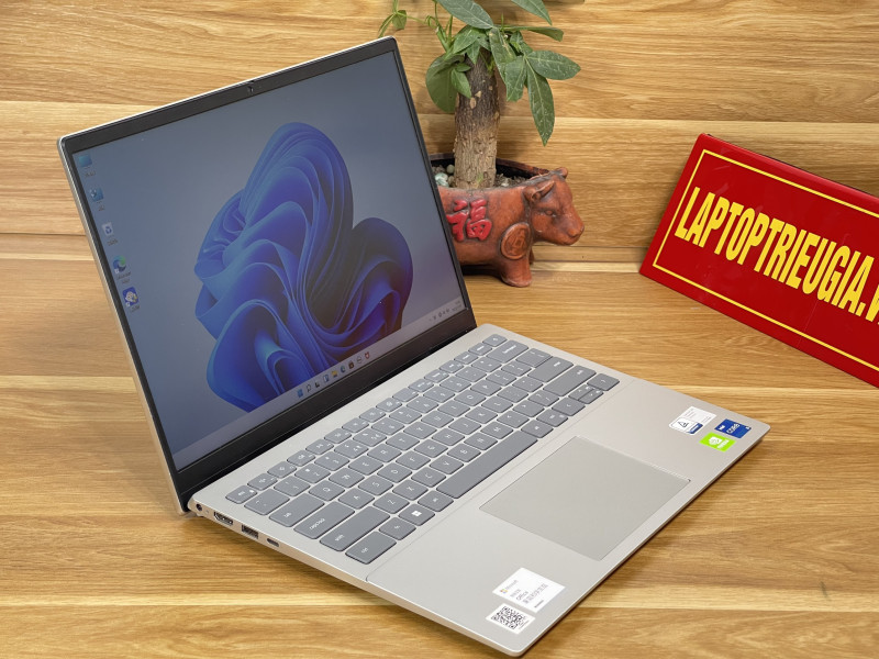 Dell Inspiron 5420: I5-1240P| 16GB| 512GB| MX570| 14 FHD Máy đẹp Likenew