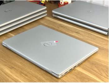 Dell inspiron 5590: I5-10210U| 8GB| 512GB| MX130 |15.6 FHDLikenew