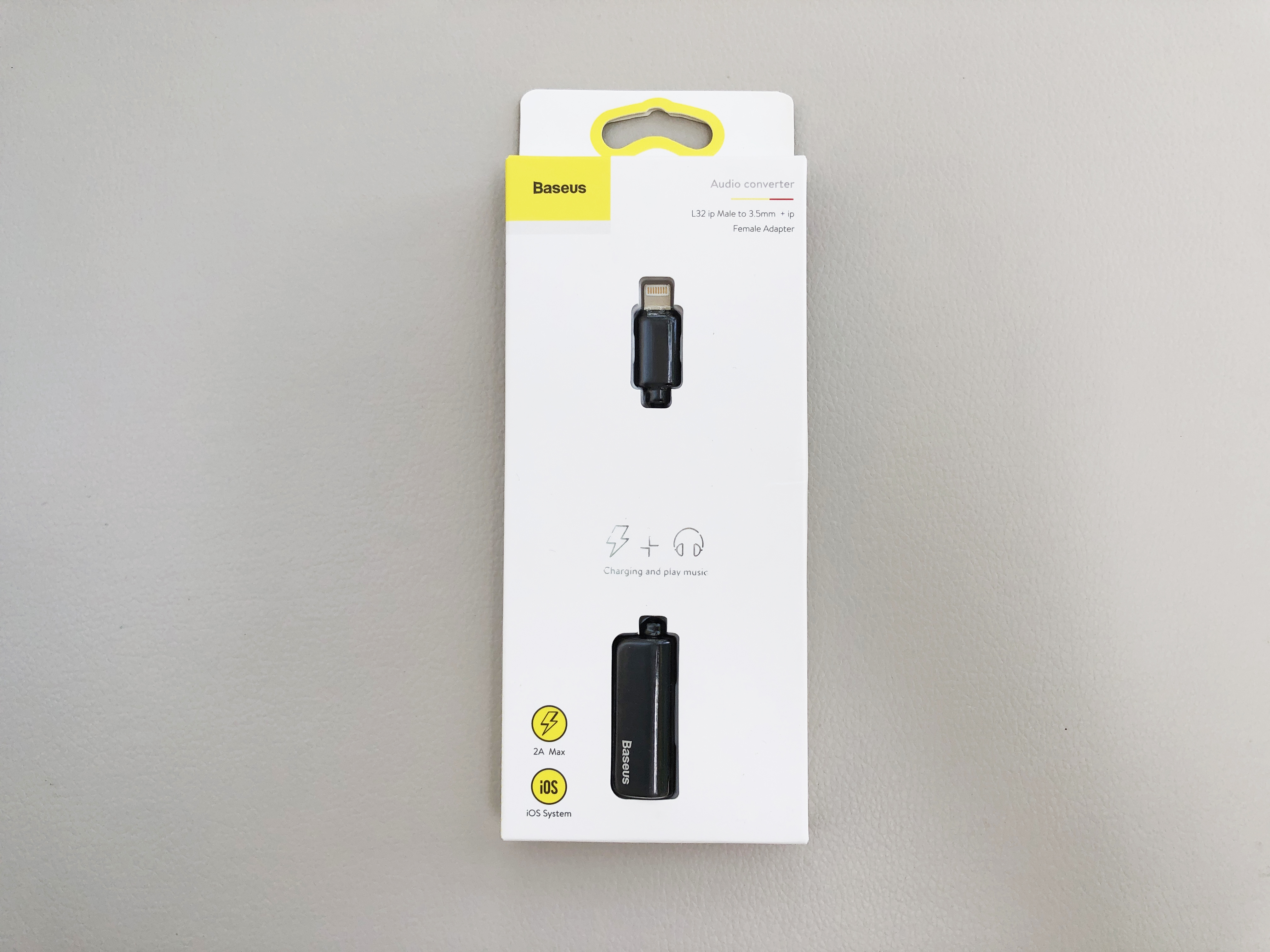 Bộ chia chuyển đổi âm thanh Baseus L32 - 2 trong 1 Lightning ra cổng tai nghe 3.5 mm và cổng sạc cho iphone