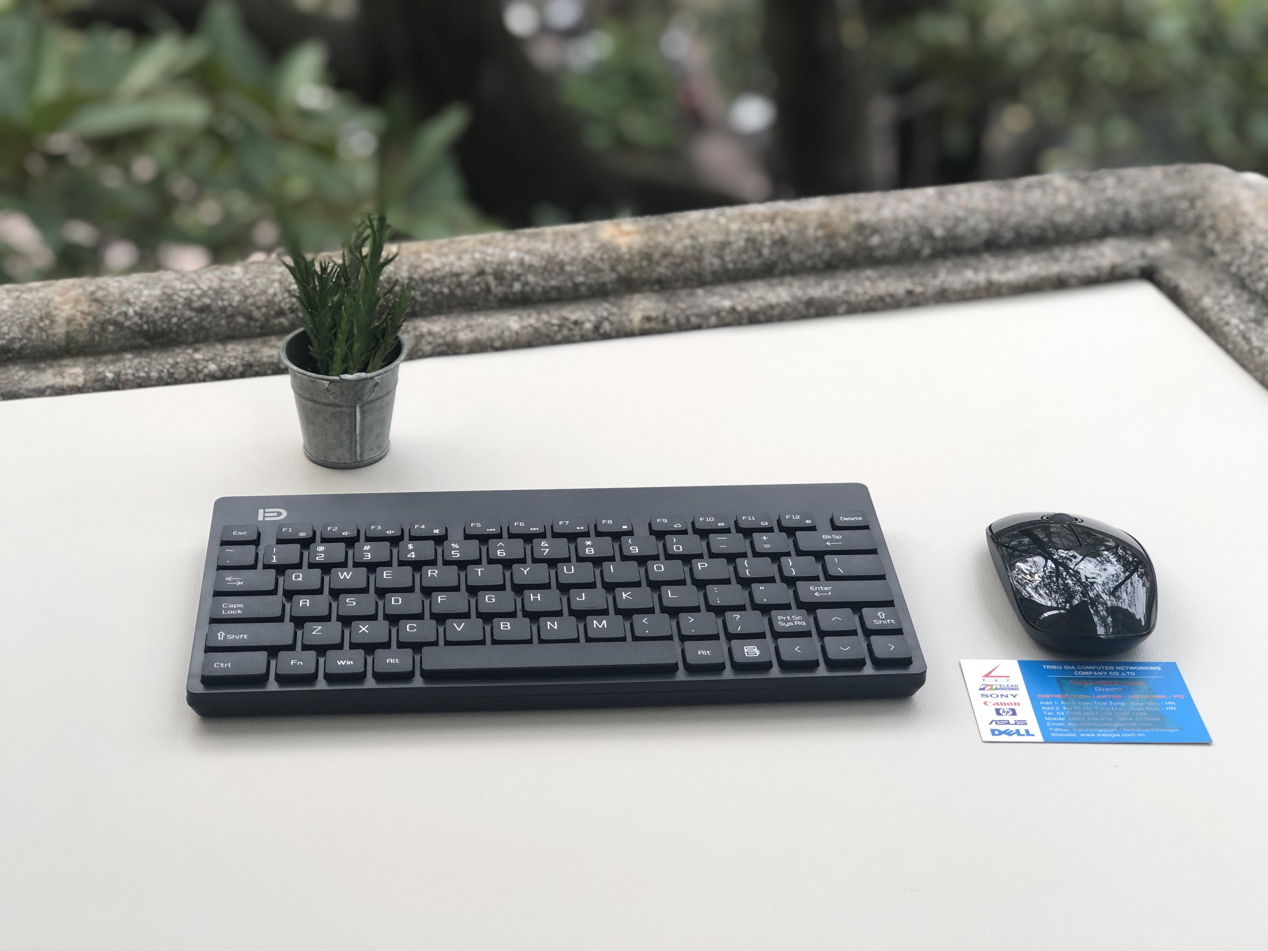 Bộ bàn phím chuột không dây Chính Hãng  FORTER 1500 Cao Cấp, Màu Đen