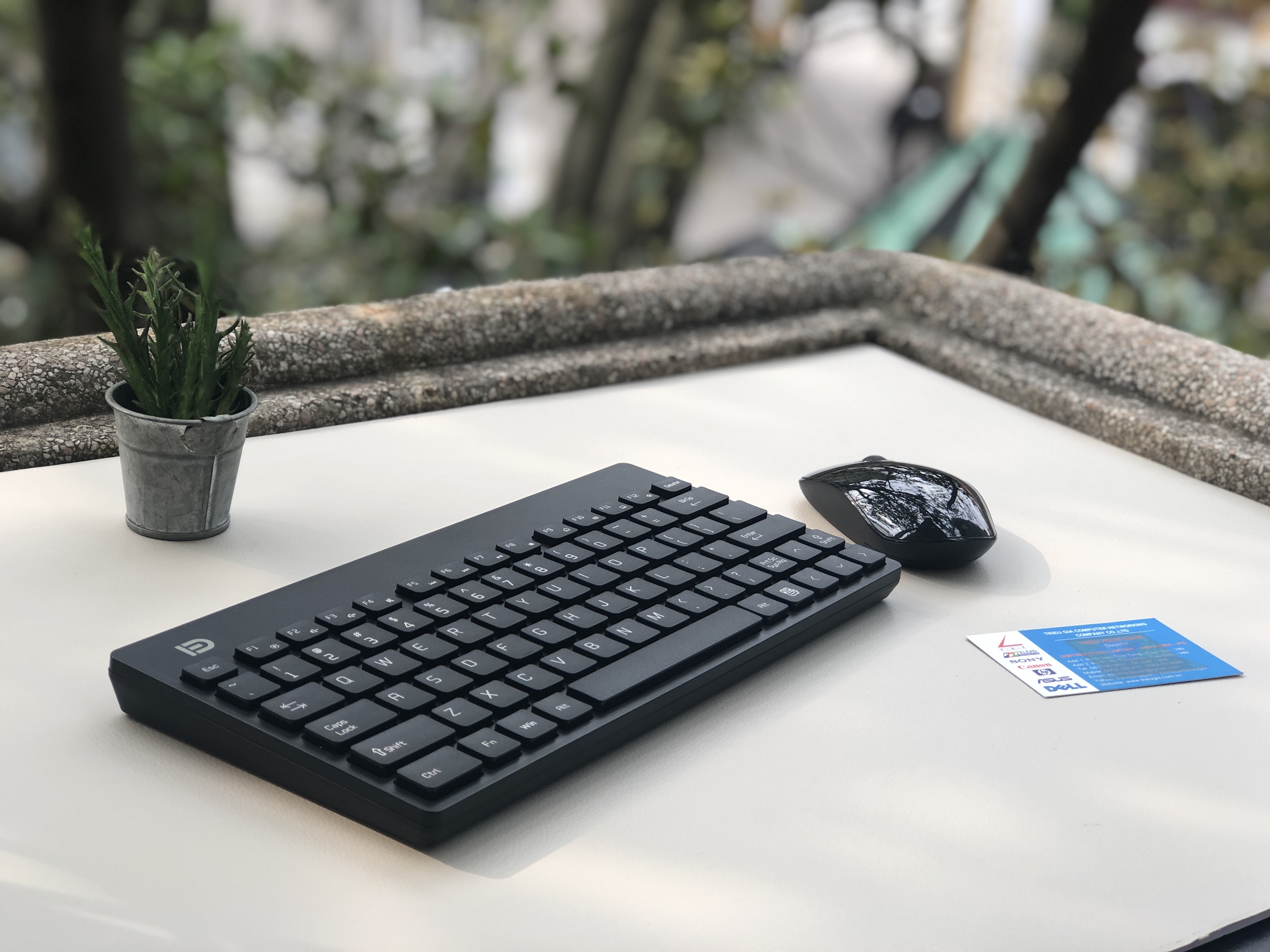 Bộ bàn phím chuột không dây Chính Hãng  FORTER 1500 Cao Cấp, Màu Đen