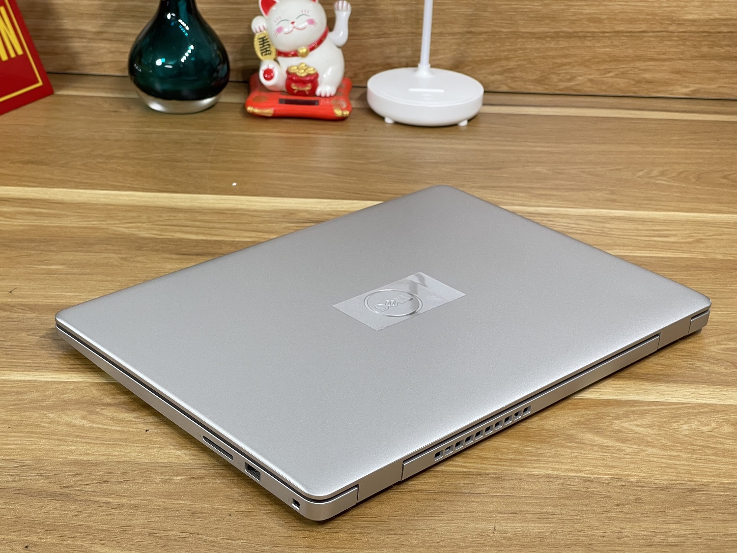 Dell Vostro 3400 : i5-1135G7 | 8Gb | SSD512Gb | 14 FullHD IPS | 99% / V3400