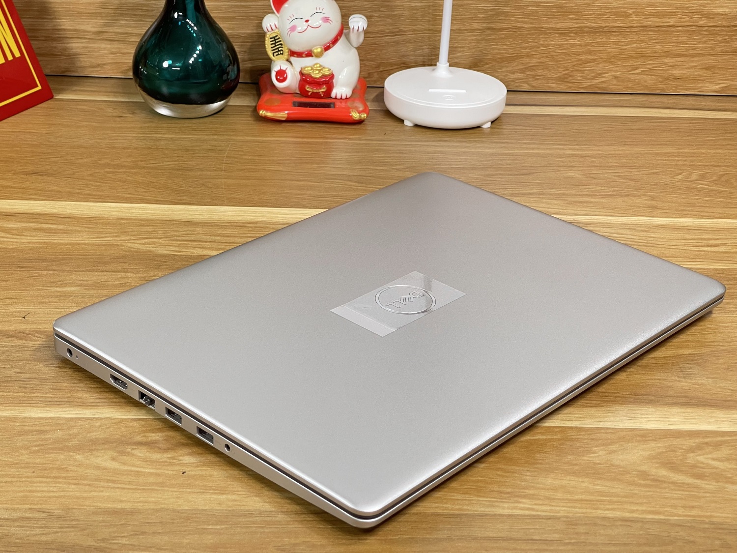 Dell Vostro 3400 : i5-1135G7 | 8Gb | SSD512Gb | 14 FullHD IPS | 99% / V3400
