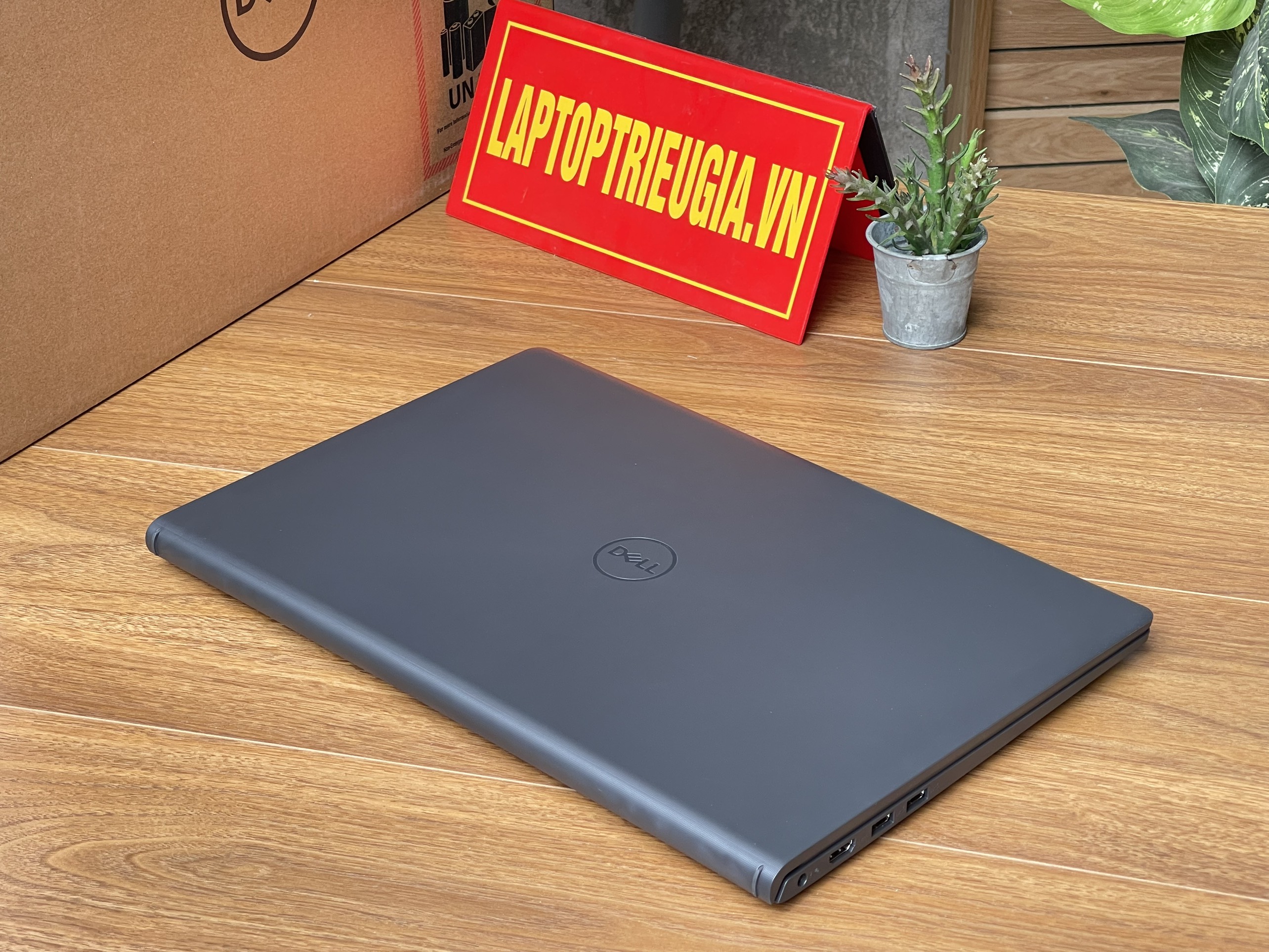 Dell Vostro 3510 : i5-1035G1 | 8Gb | SSD256Gb | 15.6 FullHD IPS | NEW FULLBOX