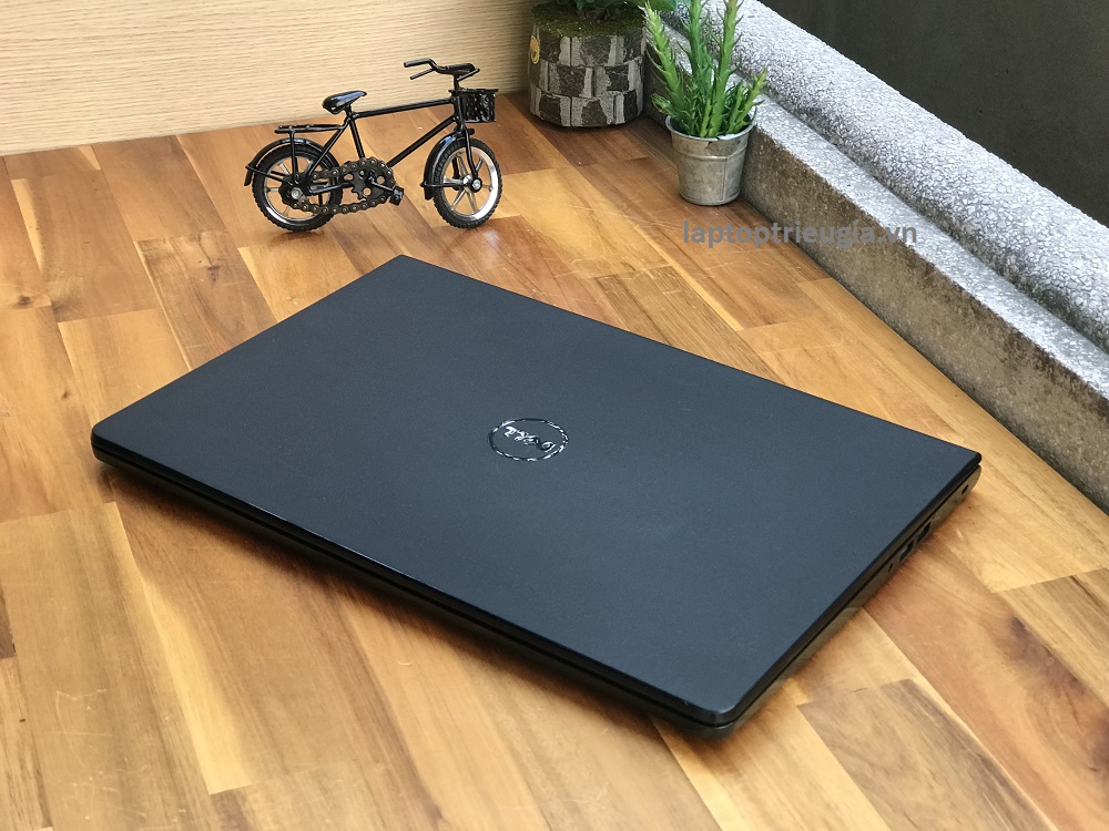 Dell inspiron 3567: i5 -7200U| 4GB| 120GB| ATI R5M430| 15.6HD - likenew