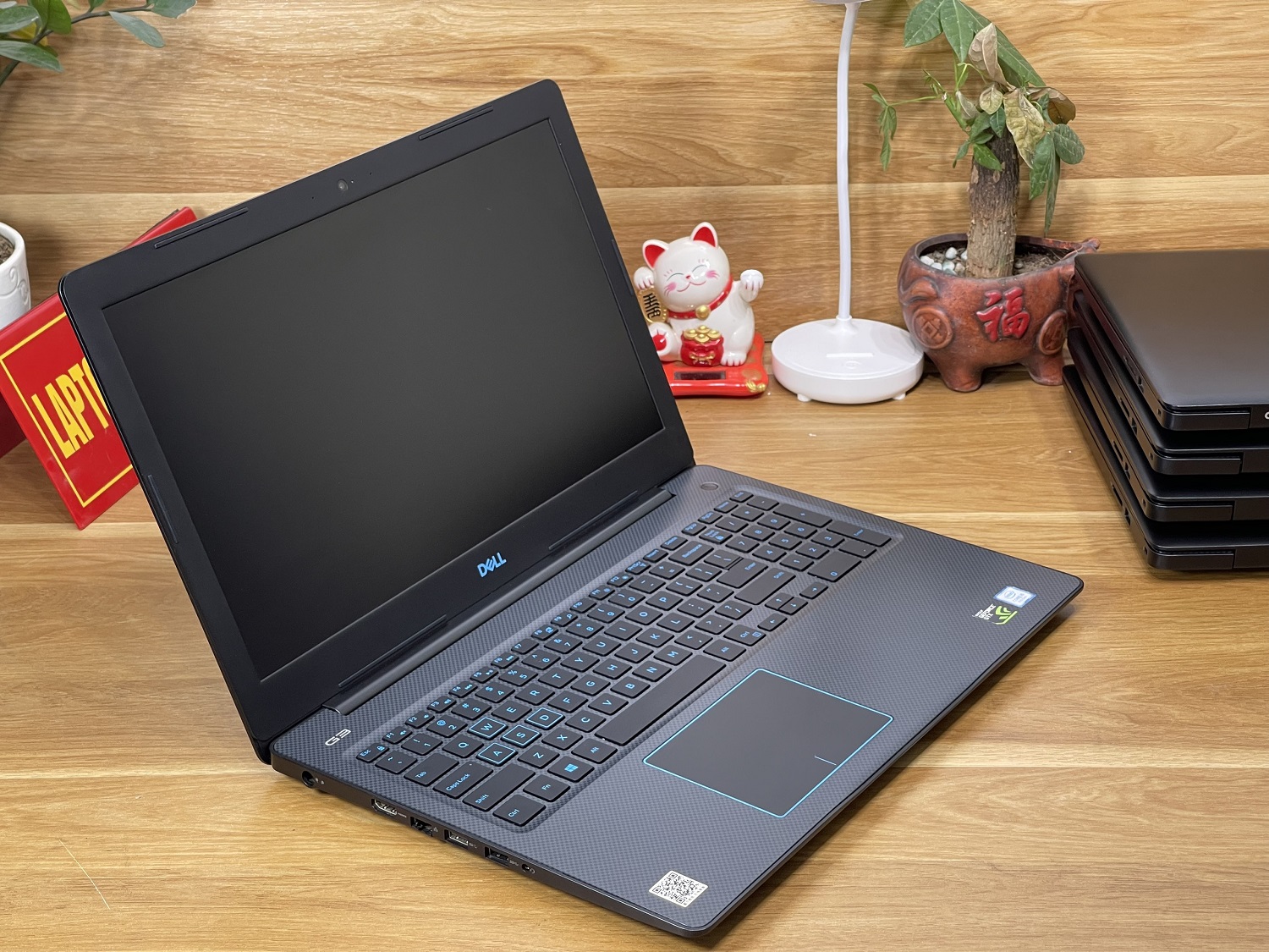 Dell Gaming G3 3579: i5-8300H | Ram 8GB | SSD 128gb + HDD 500Gb | GTX1050 | 15.6FHD Like New