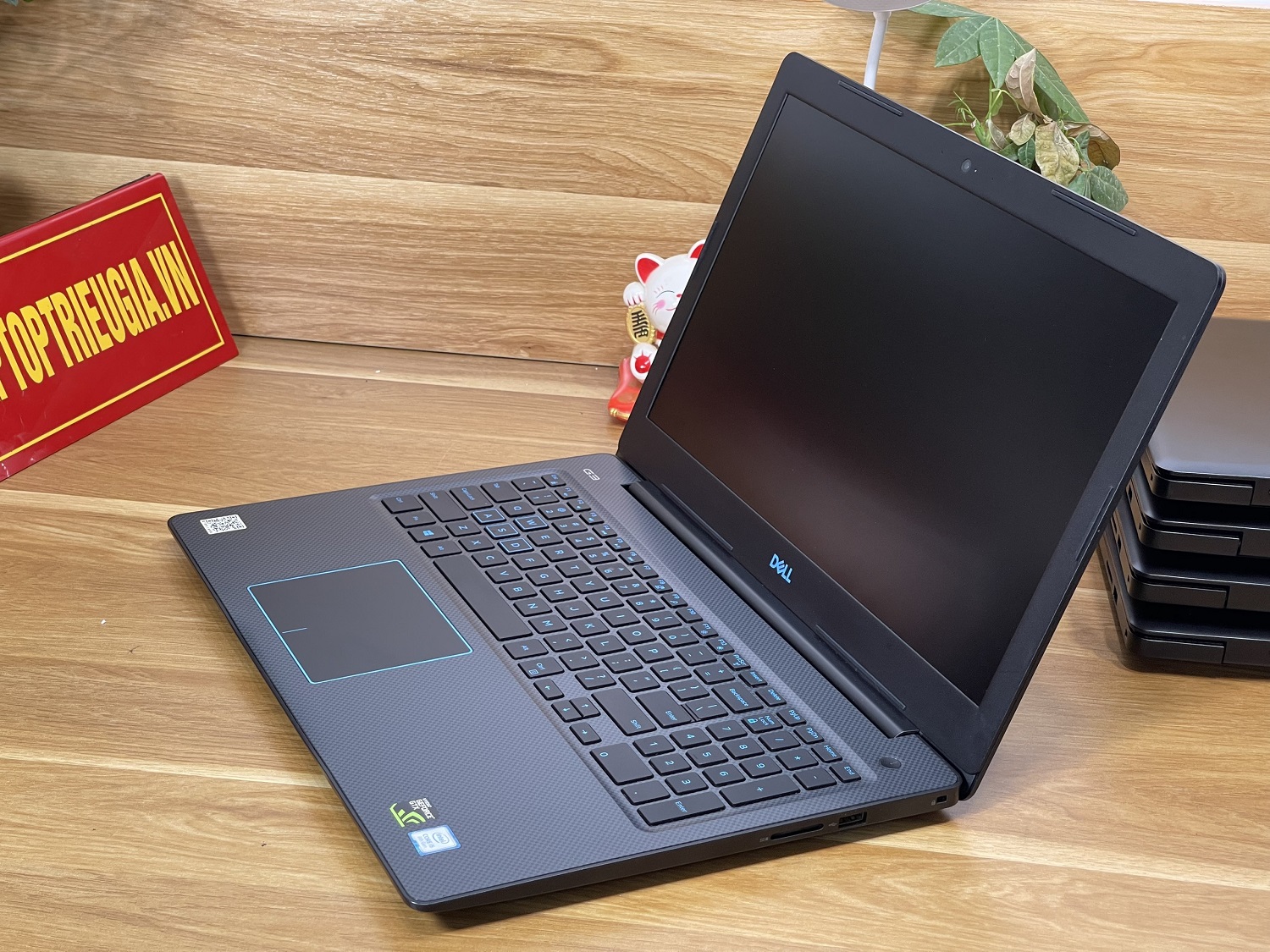 Dell Gaming G3 3579: i5-8300H | Ram 8GB | SSD 128gb + HDD 500Gb | GTX1050 | 15.6FHD Like New