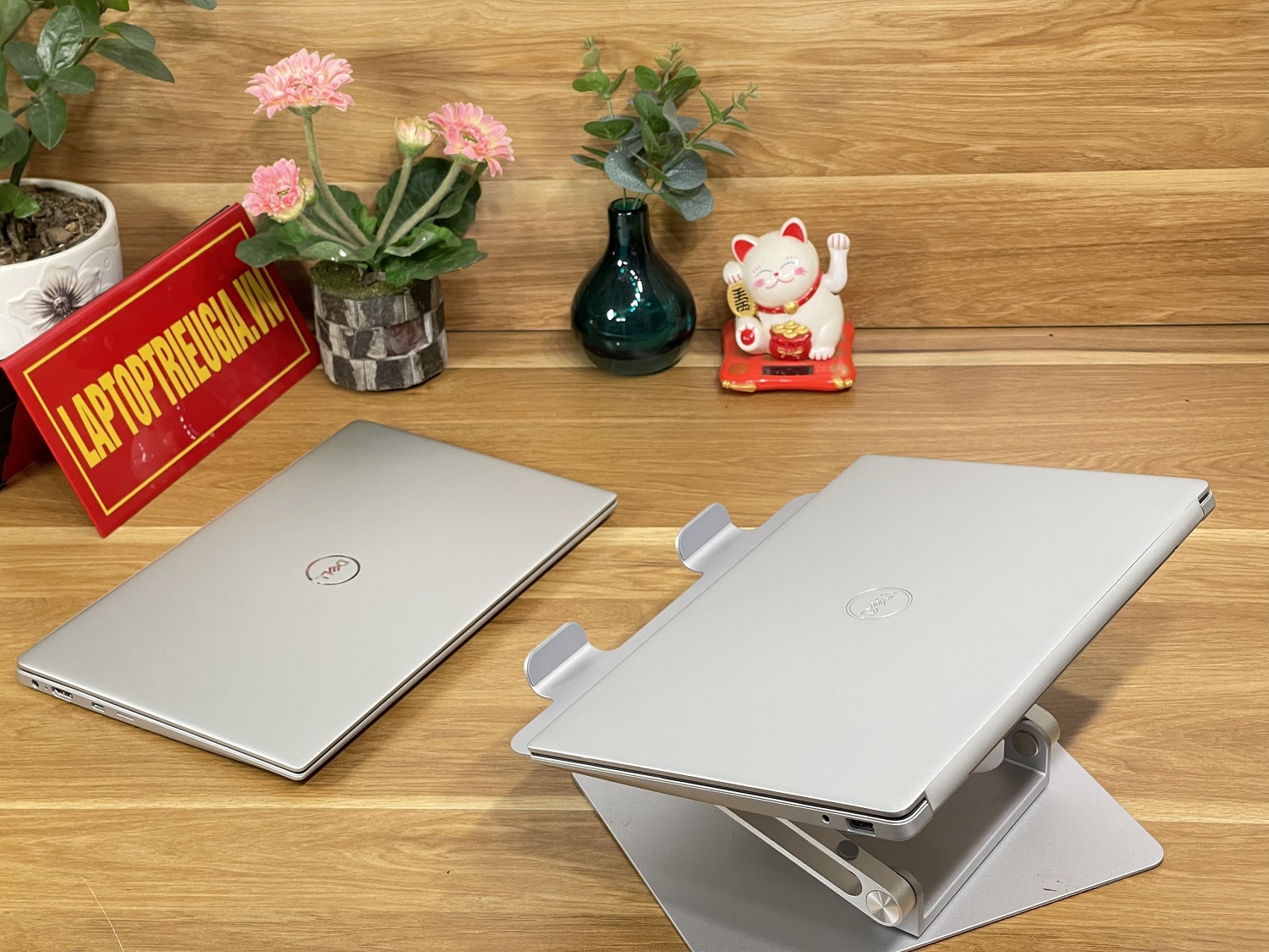 DELL Inspiron 5390: i5-8255U | 8GB | SSD 256GB | MX250 | 13.3 FHD Likenew
