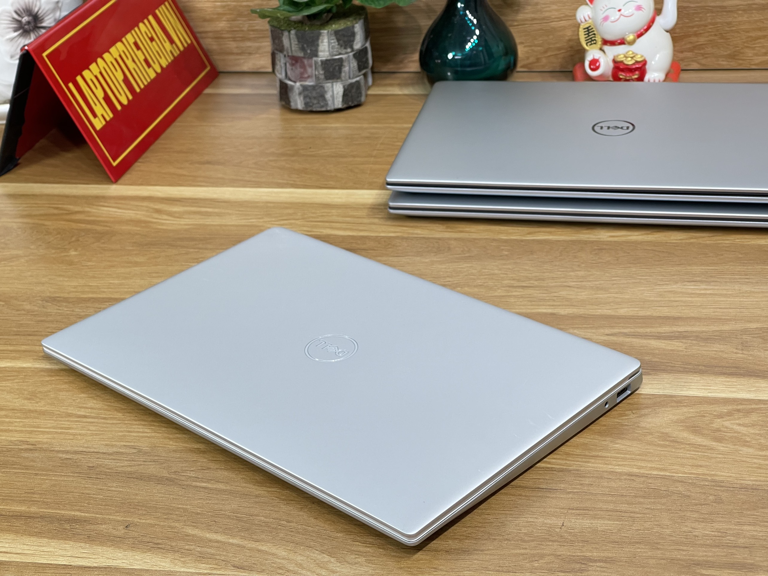 DELL Inspiron 7391: I5-10210U | 8GB | SSD 512GB | MX250 | 13.3 FHD Likenew
