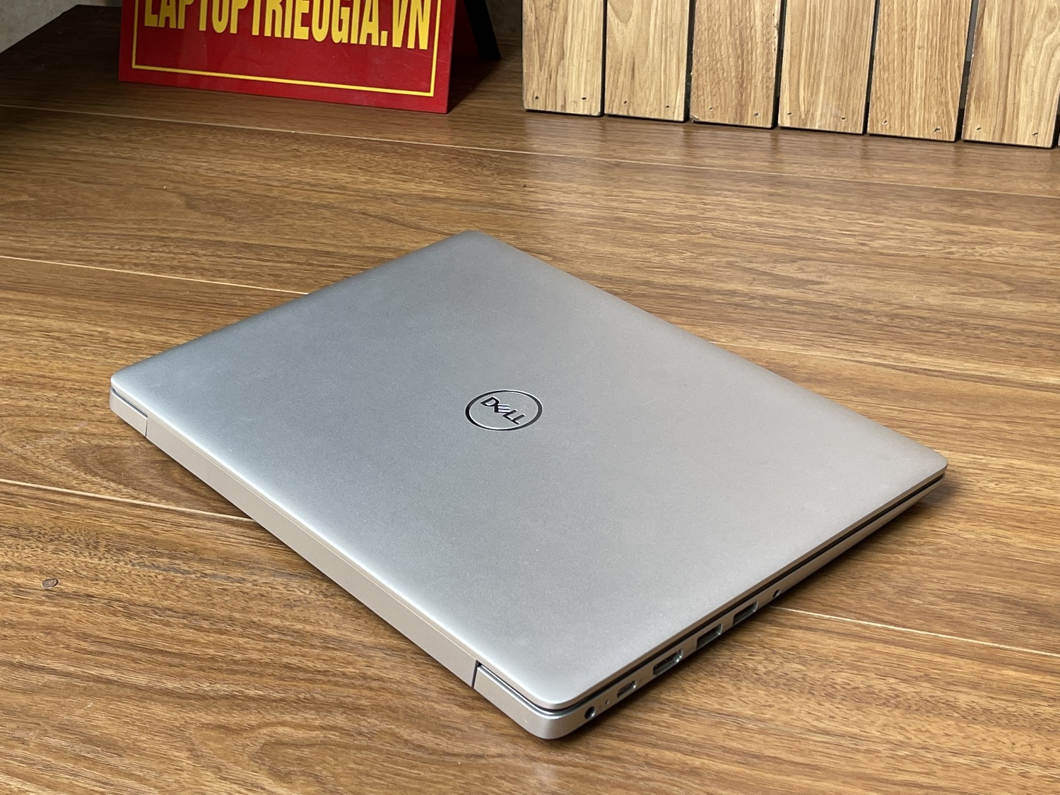 DELL Inspiron 5480: i7-8565U | 8GB | SSD 256GB | MX130 | 14FHD Likenew | N5480