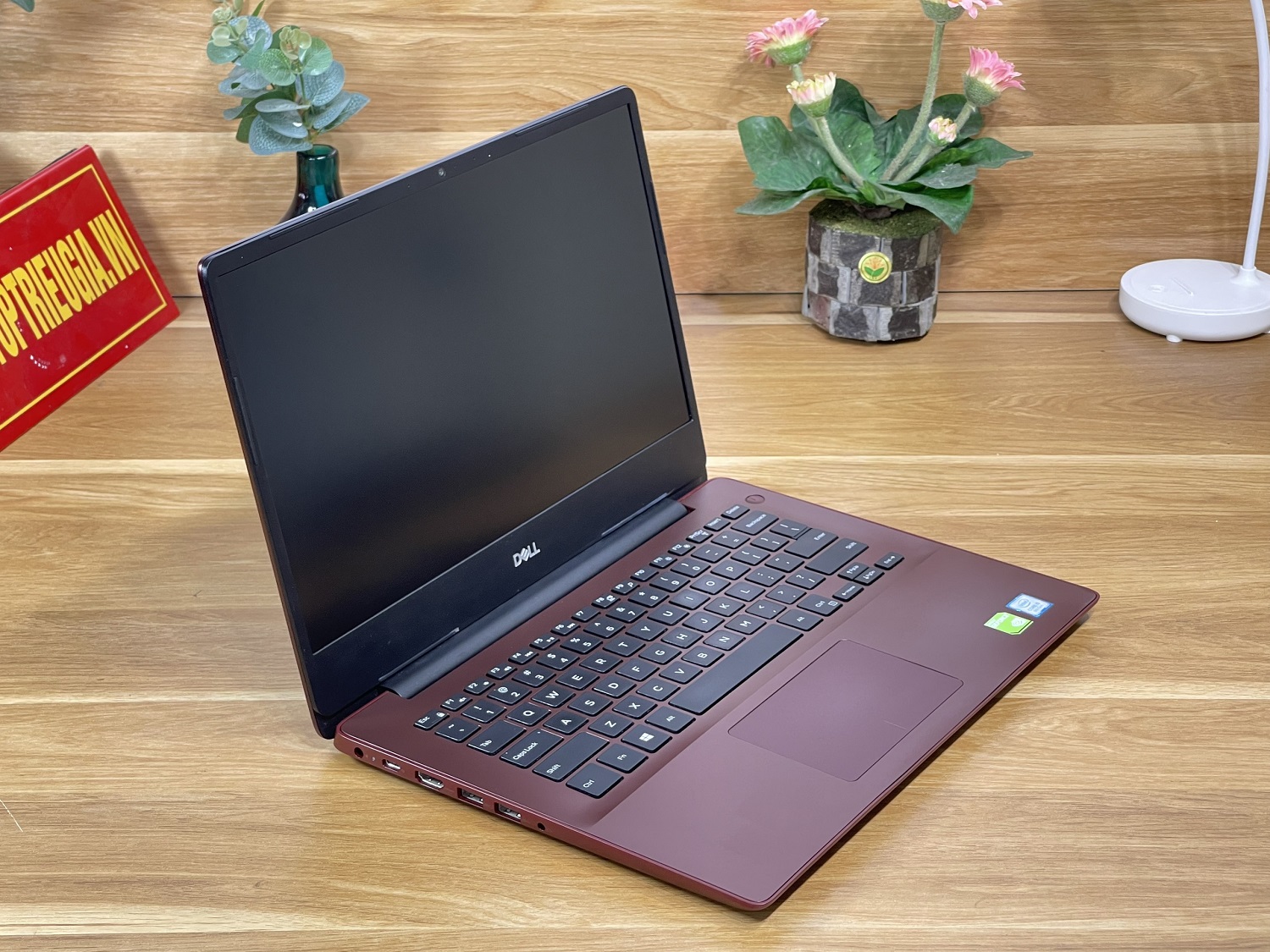 DELL Inspiron 5480: i5-8265U | 8GB | SSD 256GB | Nvidia MX130 |14FHD Likenew | N5480