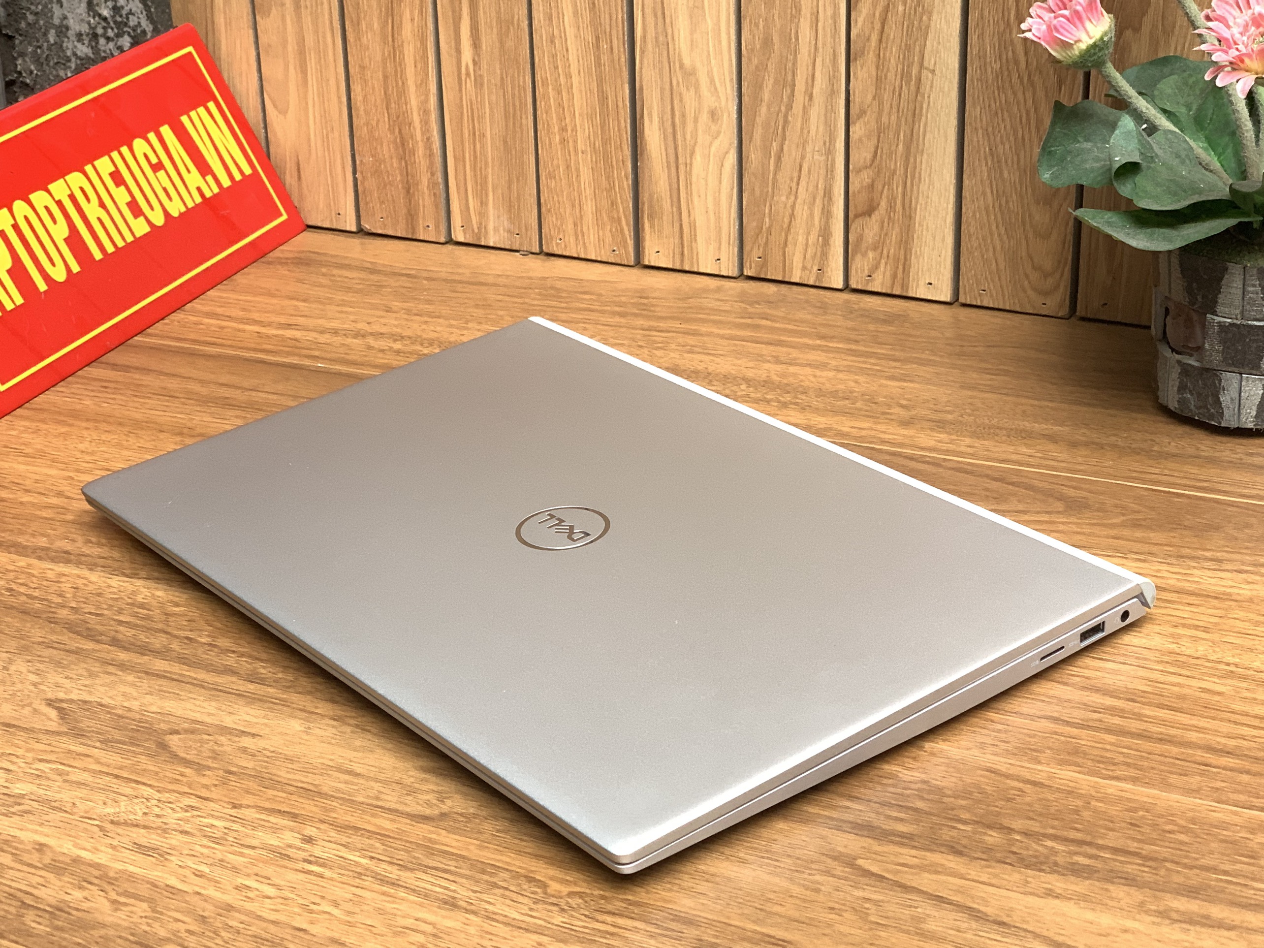 Dell inspiron 5502: i7-1165G7 | 16GB | 512GB |15.6 FHD Máy đẹp Likenew