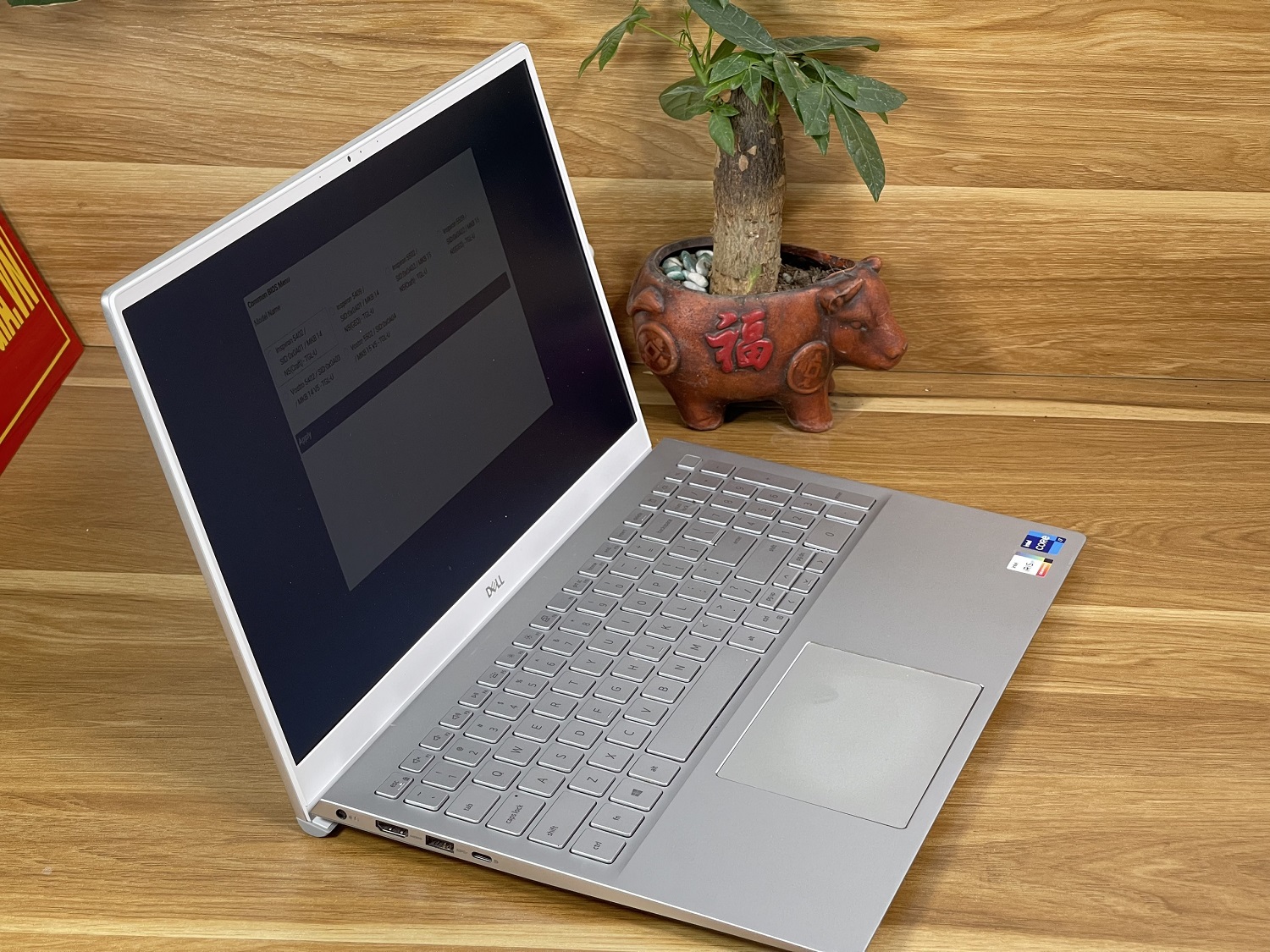 Dell inspiron 5502: I5-1135G7| 8GB | 512GB |15.6 FHD Máy đẹp Likenew