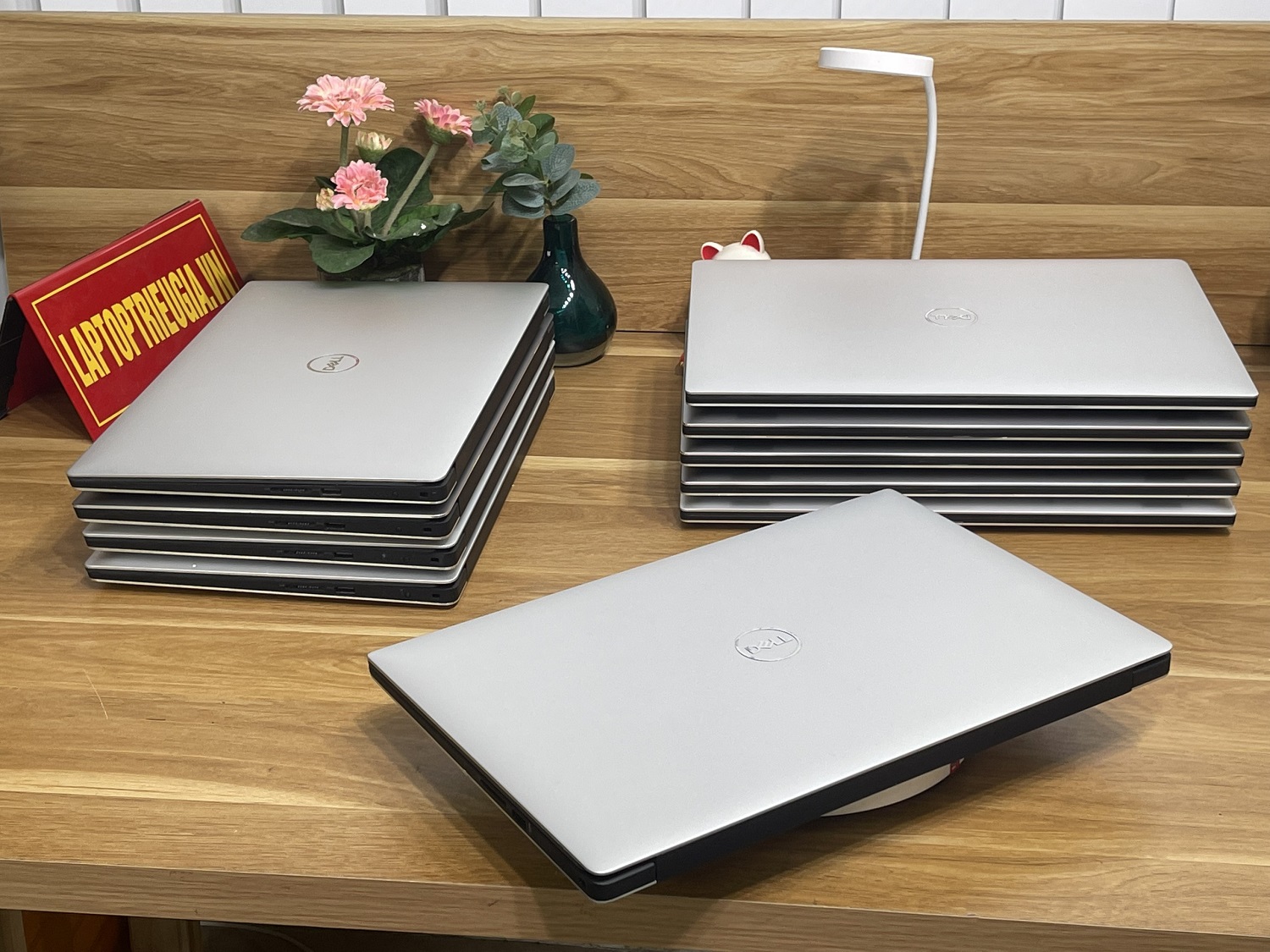 DELL Pricesion 5530: i7-8850H|16G|SSD512G|Nvidia P1000|15.6HD likenew 90-95%