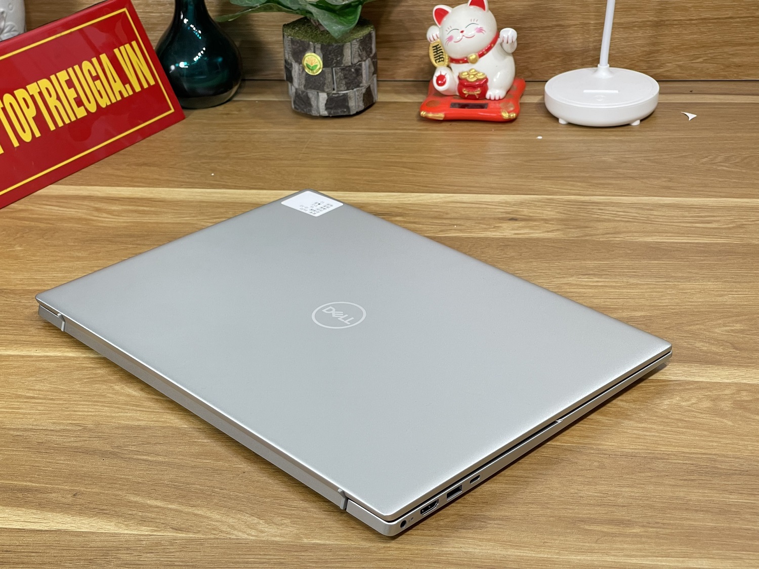Dell Inspiron 5630: i5-1340P| 16GB| 512GB| 16.1 FHD+ Máy đẹp Likenew