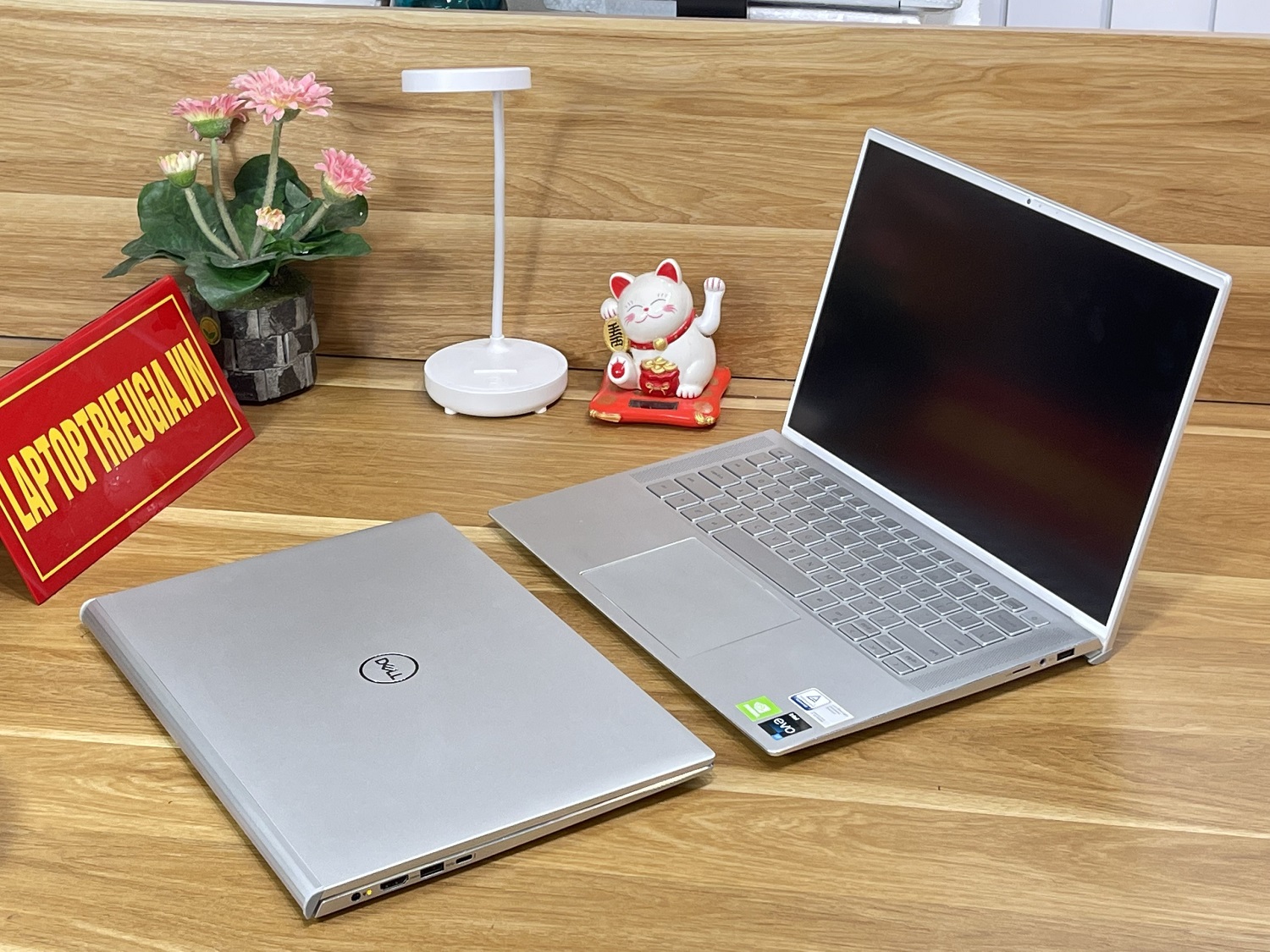 Dell Inspiron N7400 : i5-1135G7 | 8Gb | SSD512Gb | 14.5 QHD | Likenew | 7400