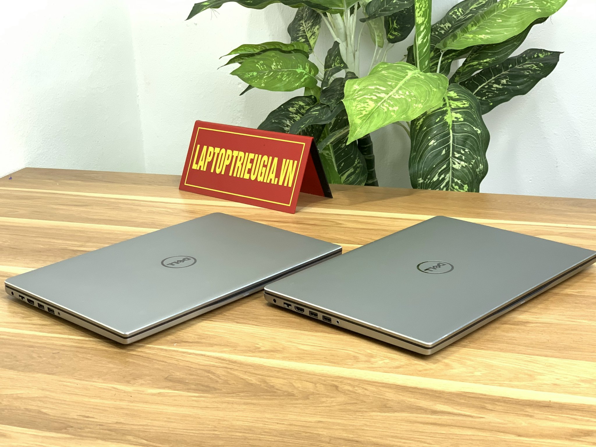 Laptop Dell inspiron 15R 7572: I5-8250U| 8GB| SSD 128GB + 500GB |15.6 FHD Máy đẹp Likenew