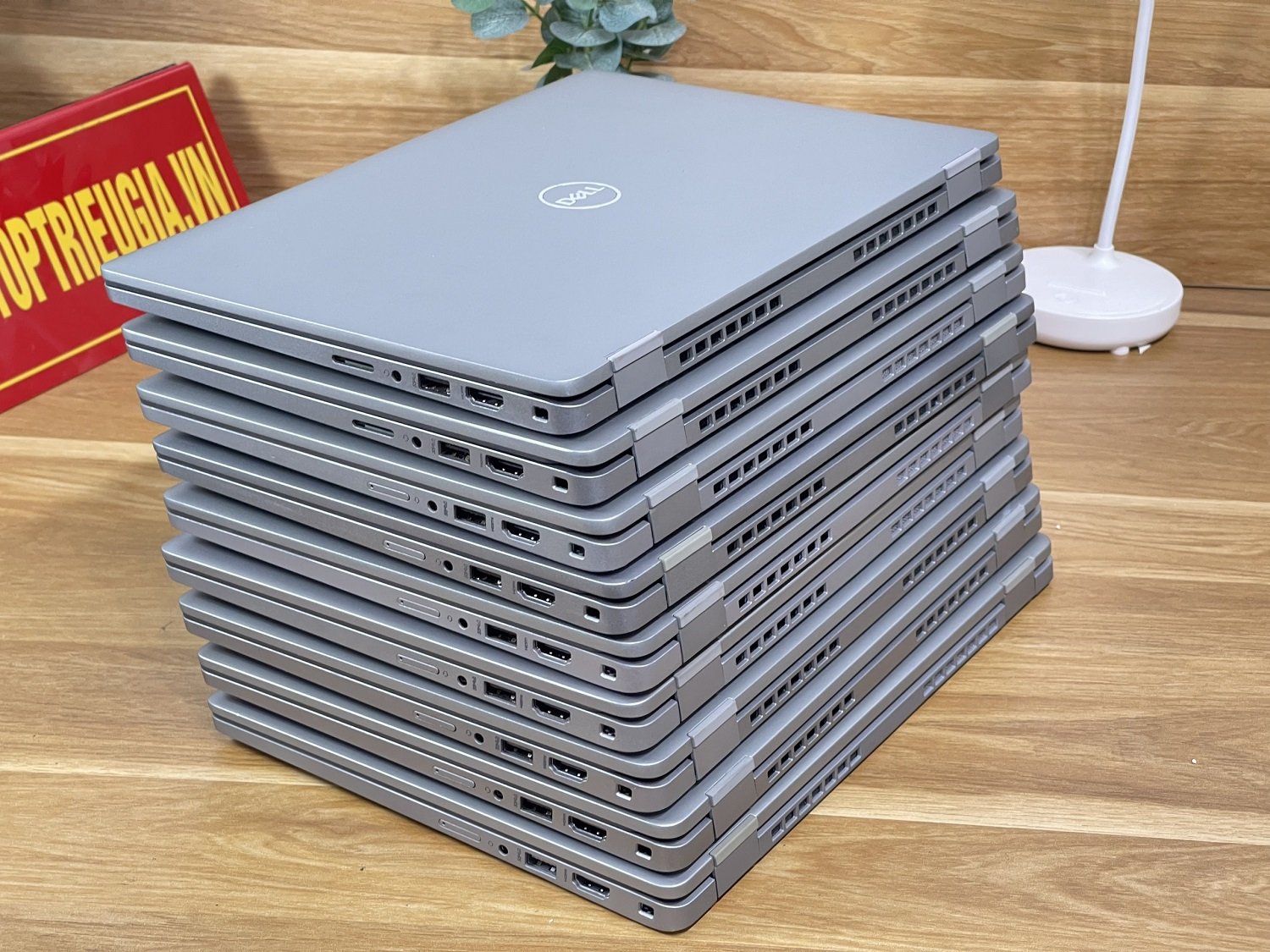 DELL Latitude  E5320: I7-1165G7| 8GB| SSD 512GB| 13.3 FHD IPS Likenew | 5320