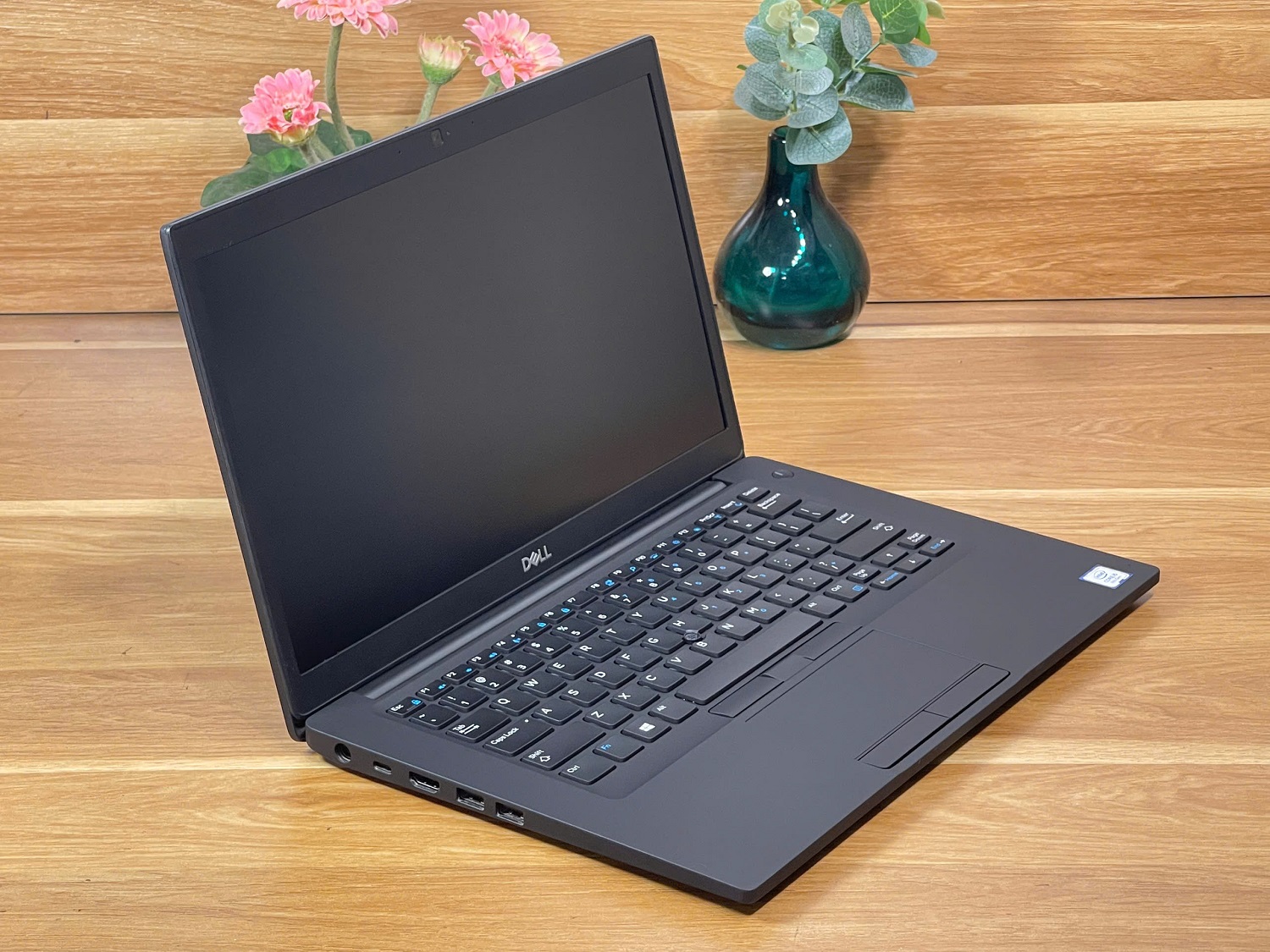 DELL Latitude E7490: i7-8650U | 8GB | SSD256GB | 14.0FHD Likenew