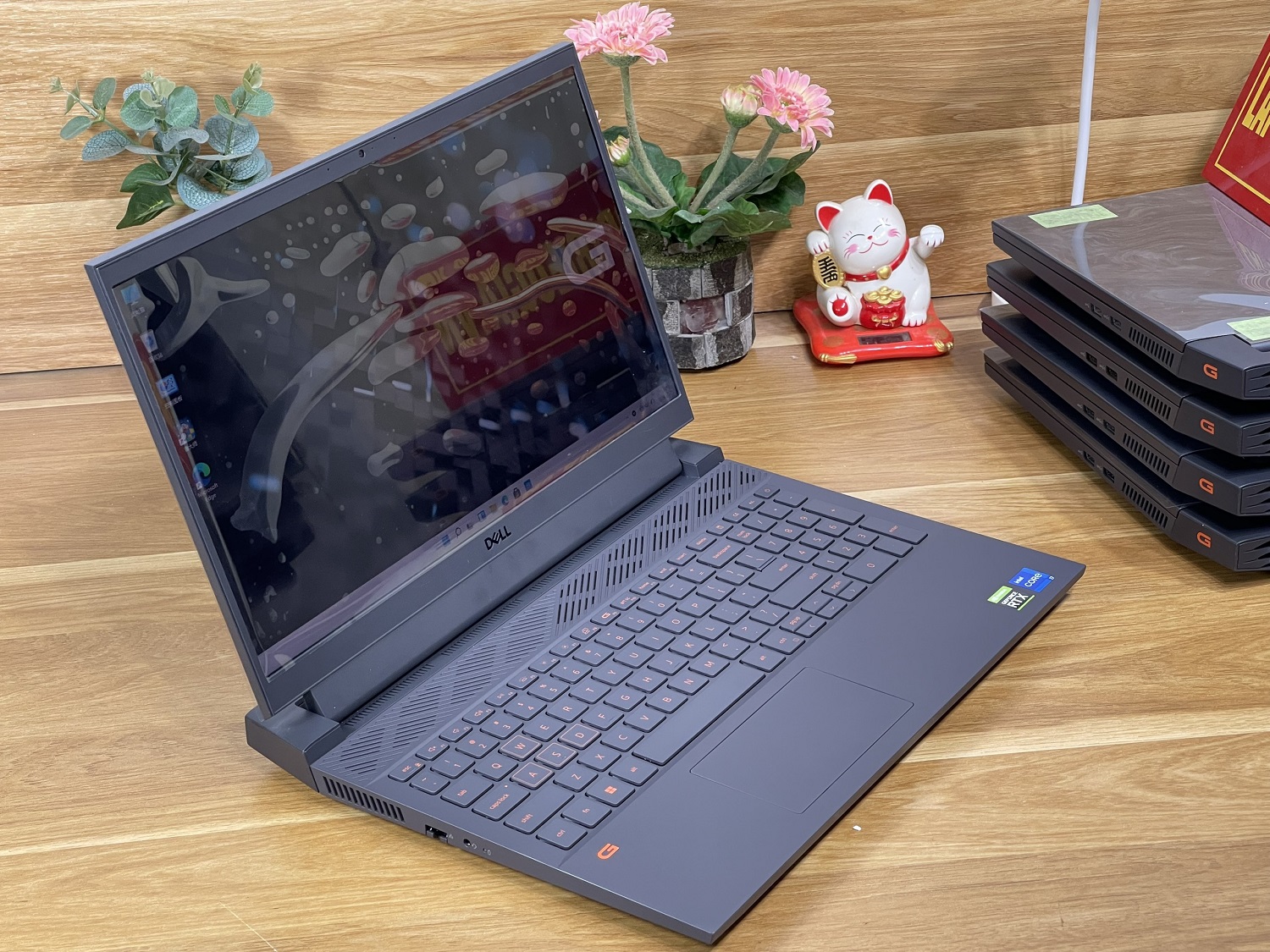 Dell Gaming G15 5511: i7 11800H, 16GB, 512GB, NVIDIA RTX 3060 , 15.6” FHD 165Hz - đẹp 99%