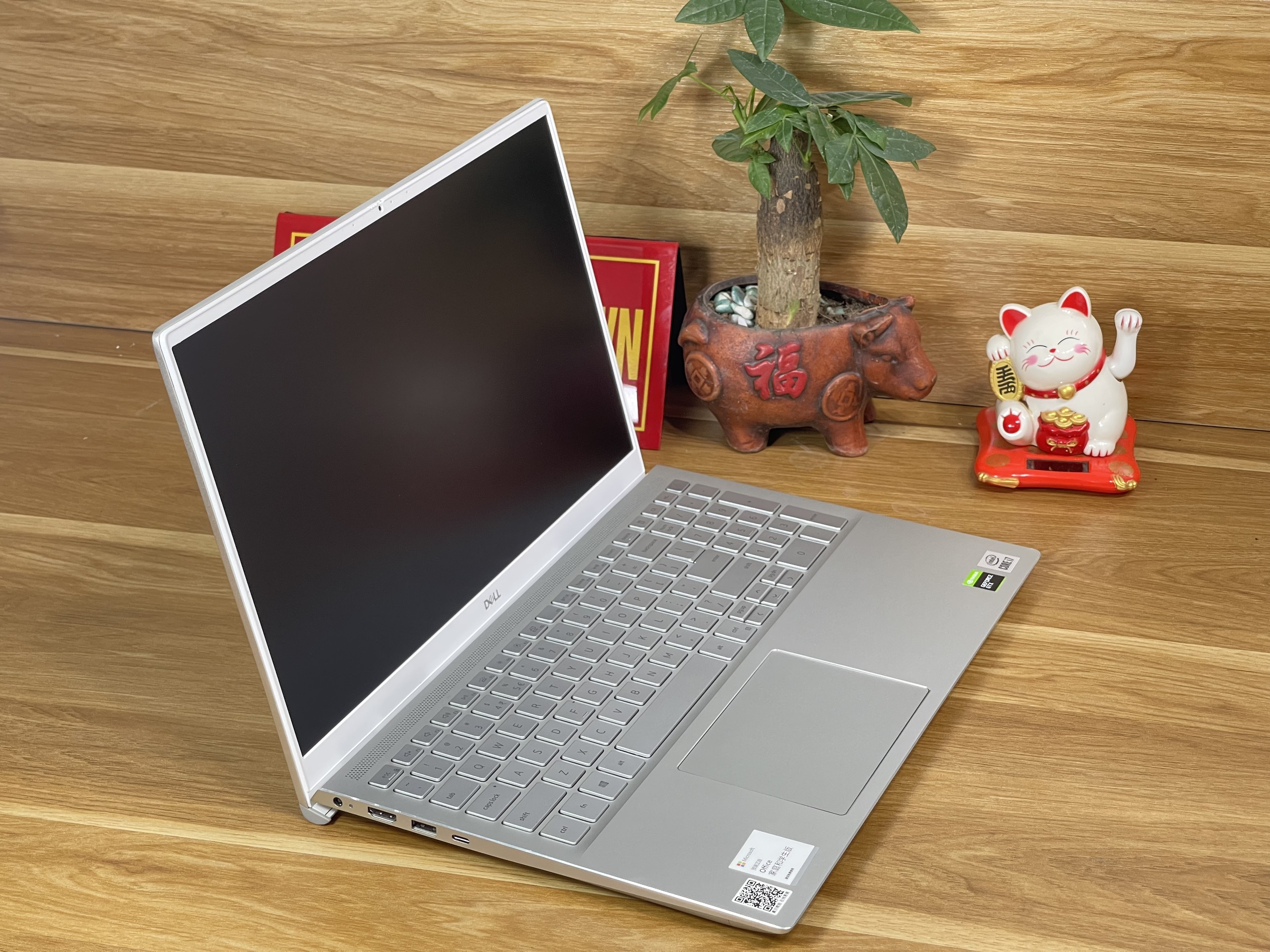 DELL Inspiron 7510 : i5-10300H | Ram 8GB | SSD 512GB | GTX1650 | 15.6FHD IPS Like New
