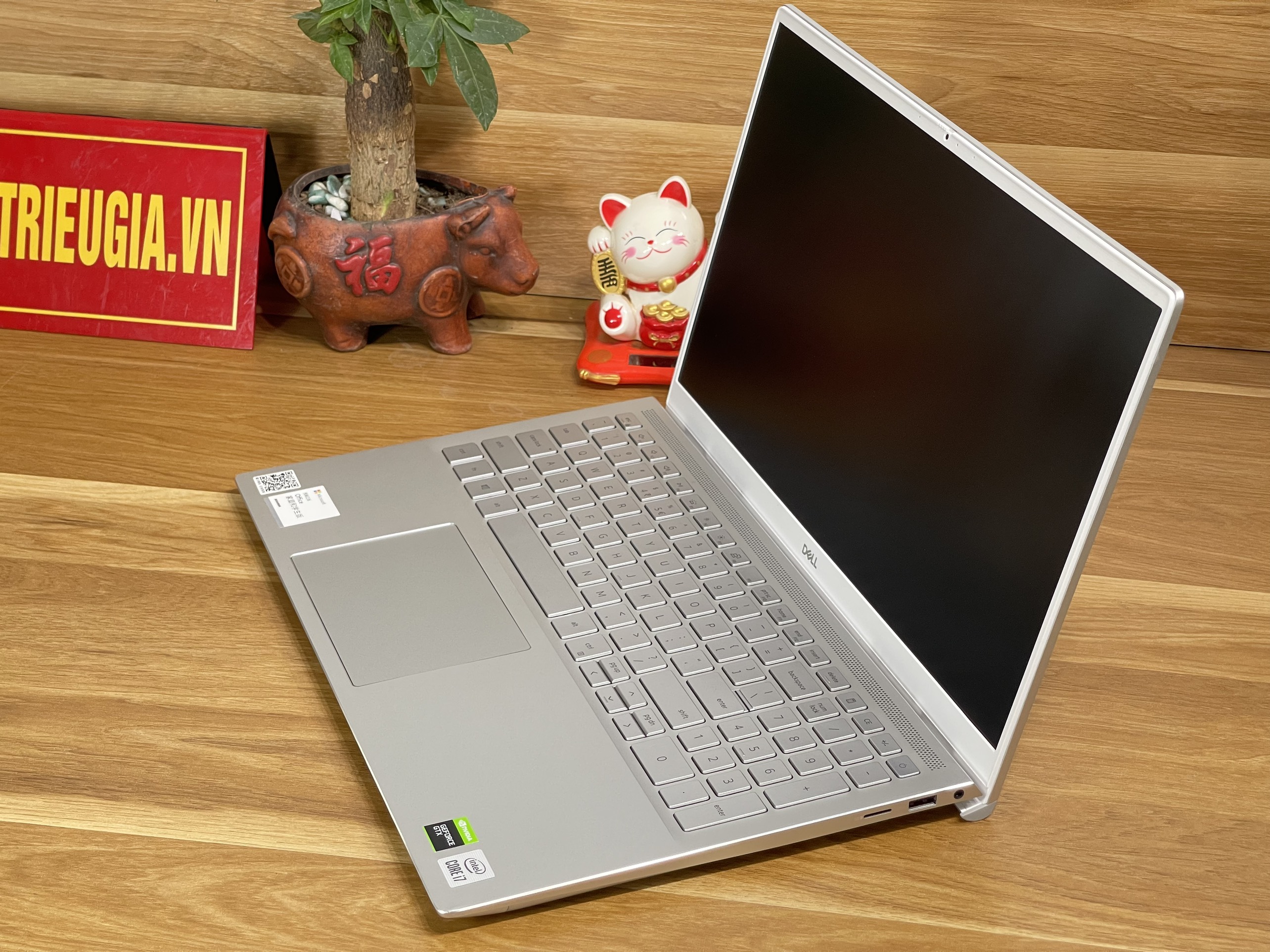 DELL Inspiron 7510 : i5-10300H | Ram 8GB | SSD 512GB | GTX1650 | 15.6FHD IPS Like New