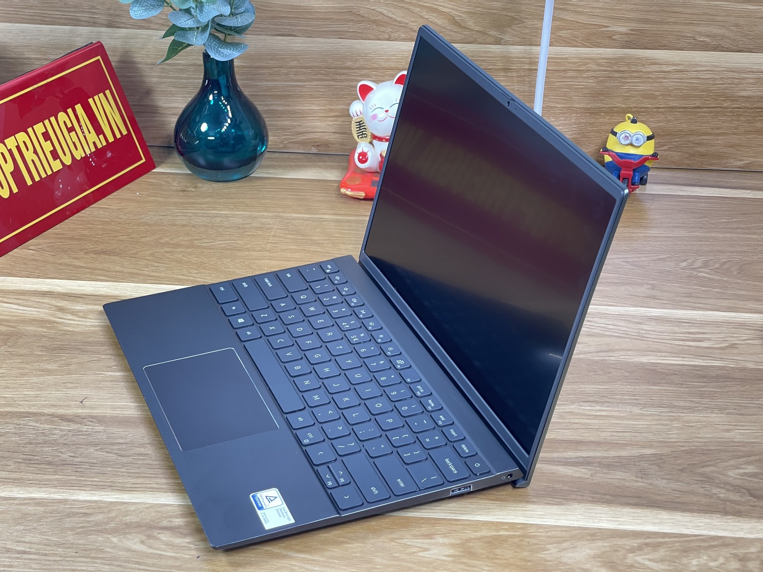 DELL Vostro 5310: I5-11320H | 16GB | SSD 512GB | 13.3 inch 2k Likenew