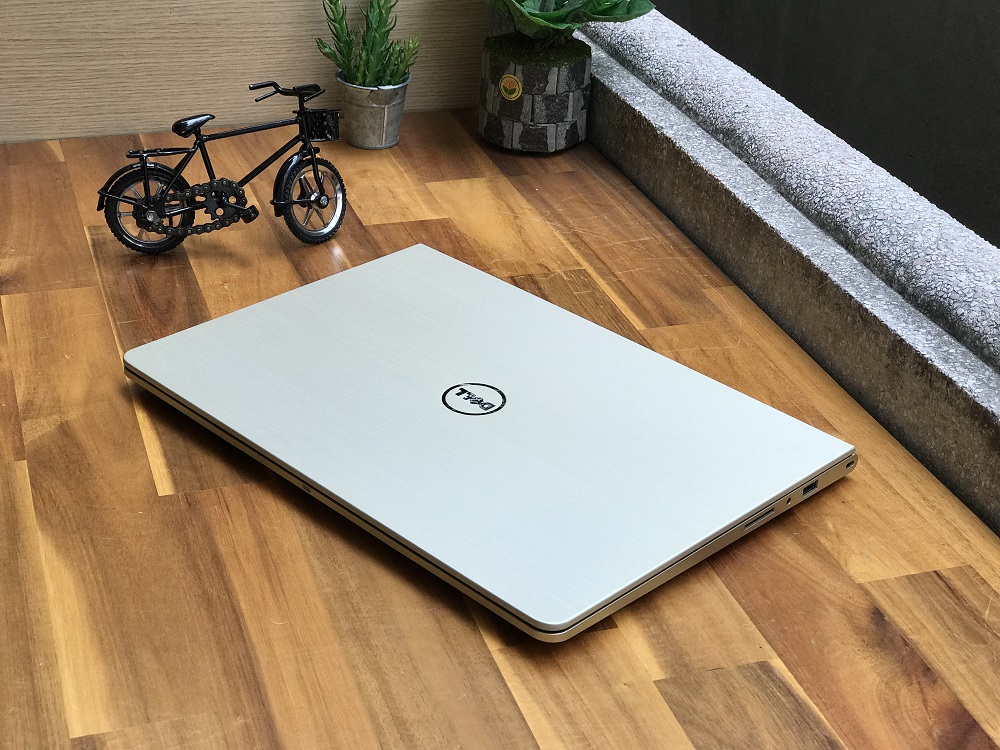 DELL Vostro V5459  i7-6500U| 8GB| 120GB| Ndivia GT930| 14.0HD Likenew
