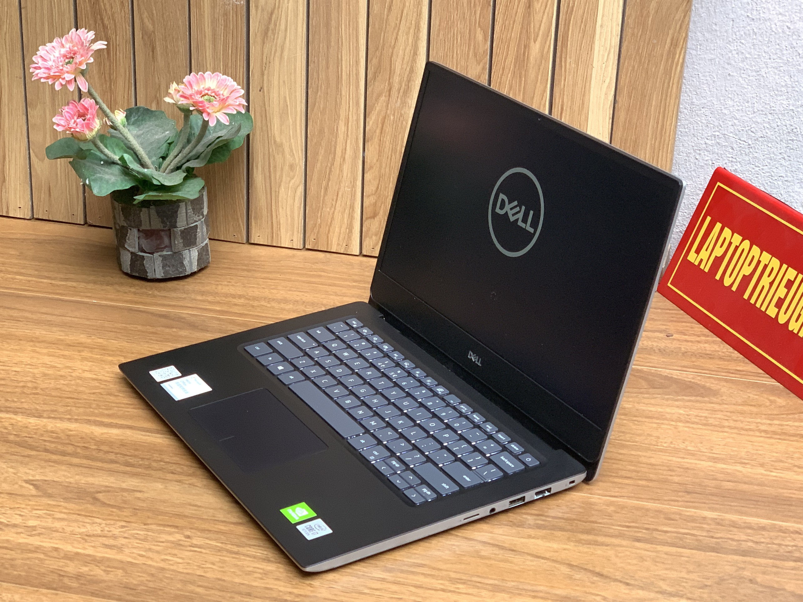 Dell Vostro 5490: i5-10210U| 8GB| 512GB| MX230 |14 FHD Likenew - V5490