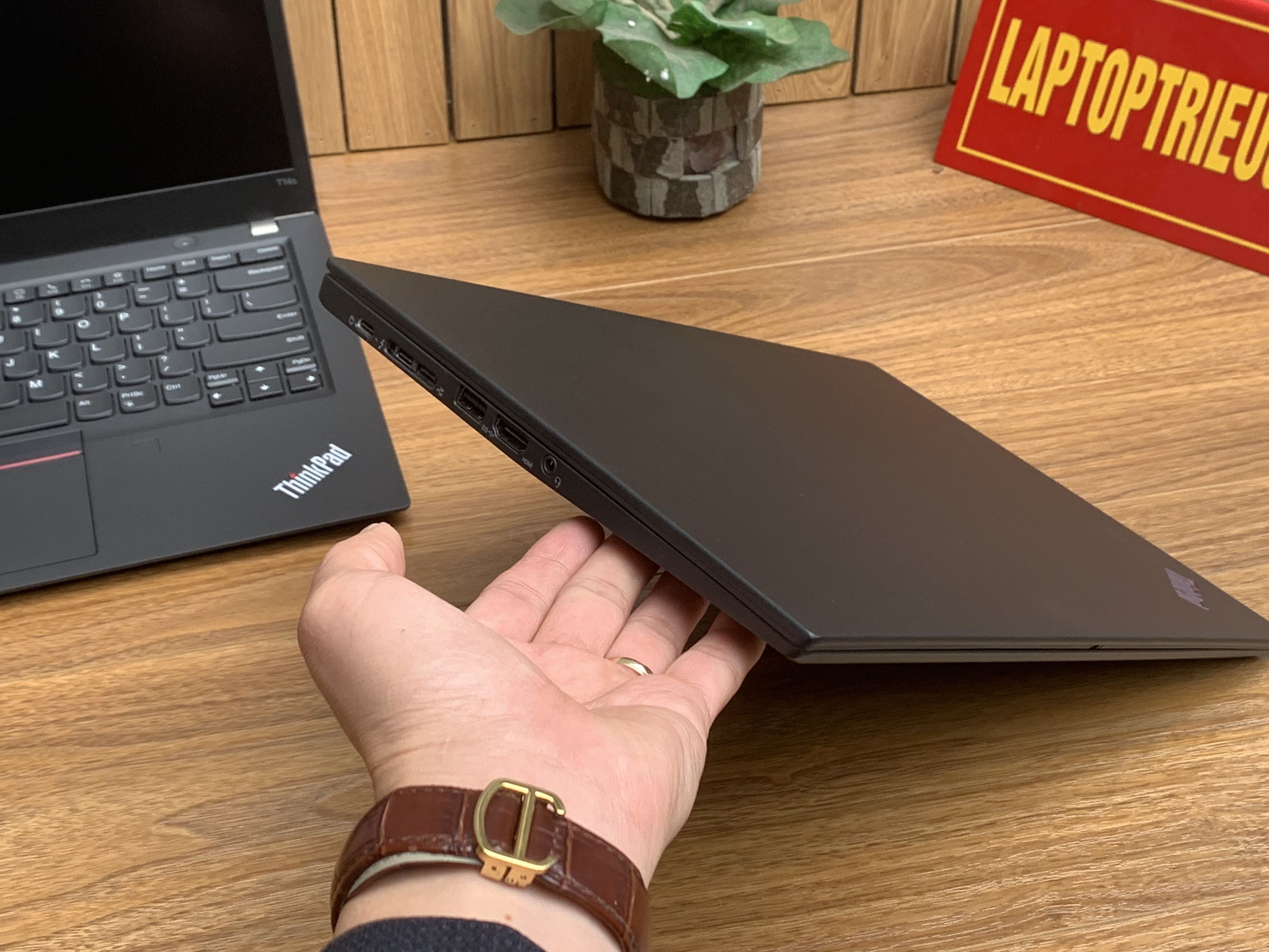 Lenovo Thinkpad T14s G1: i7-10610U | 16Gb | SSD 512Gb | 14.0 FullHD IPS  Máy đẹp likenew