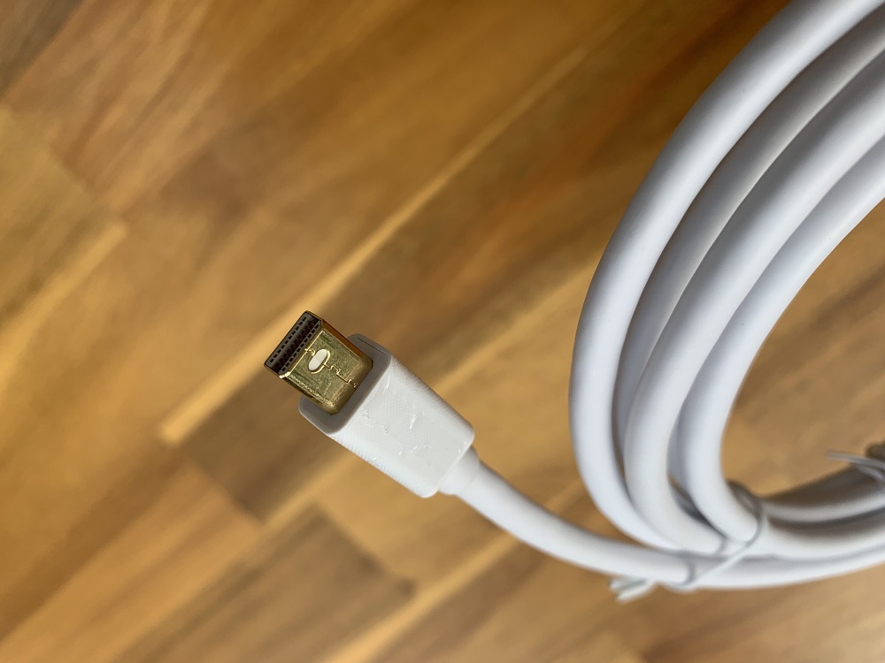 new - Cáp Mini Displayport 2M Ugreen 10429 hỗ trợ 2K full HD cao cấp