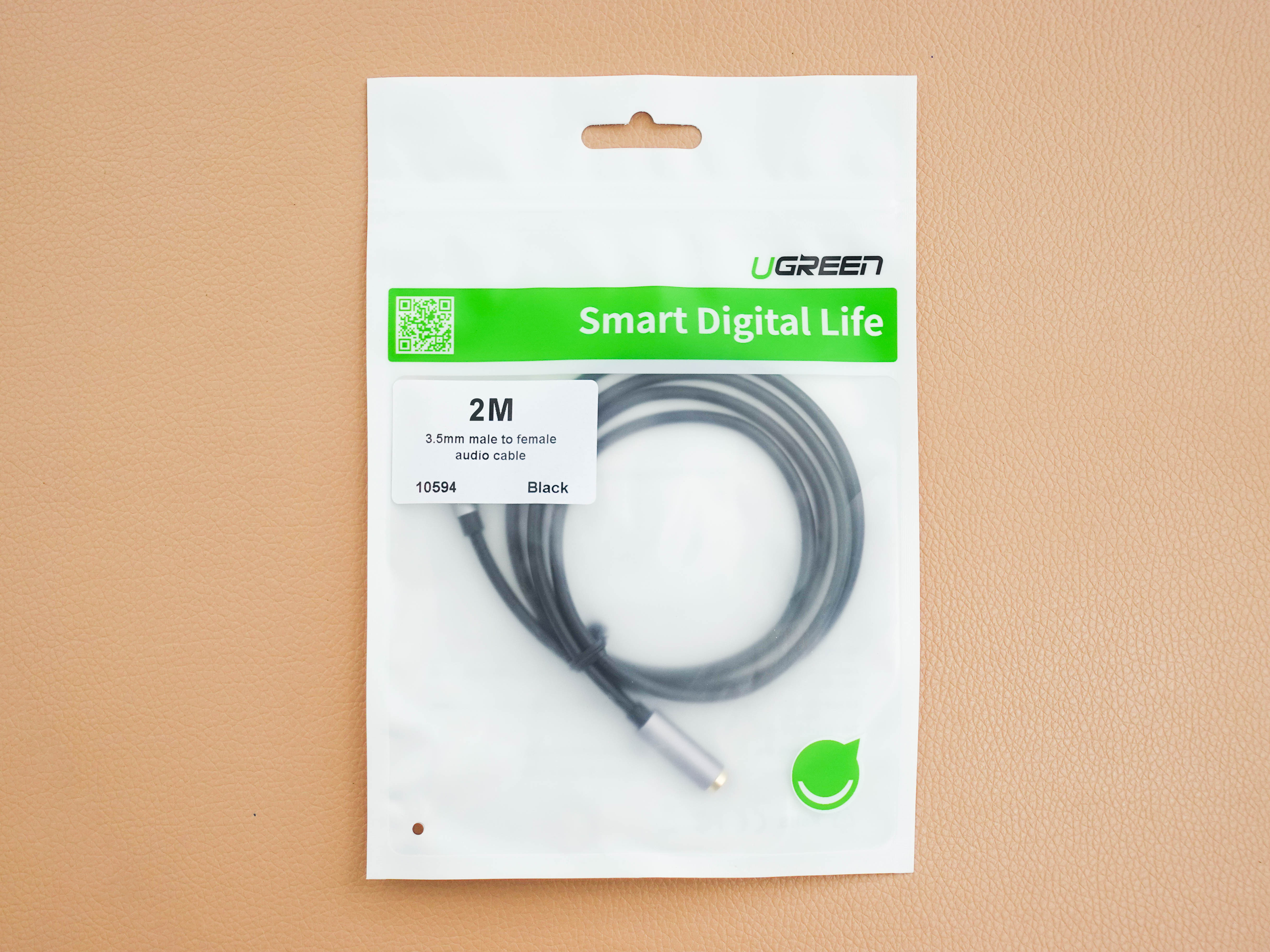 new - Cáp Audio 3.5mm âm dương chính hãng Ugreen 10594 cao cấp dài 2m Màu Đen