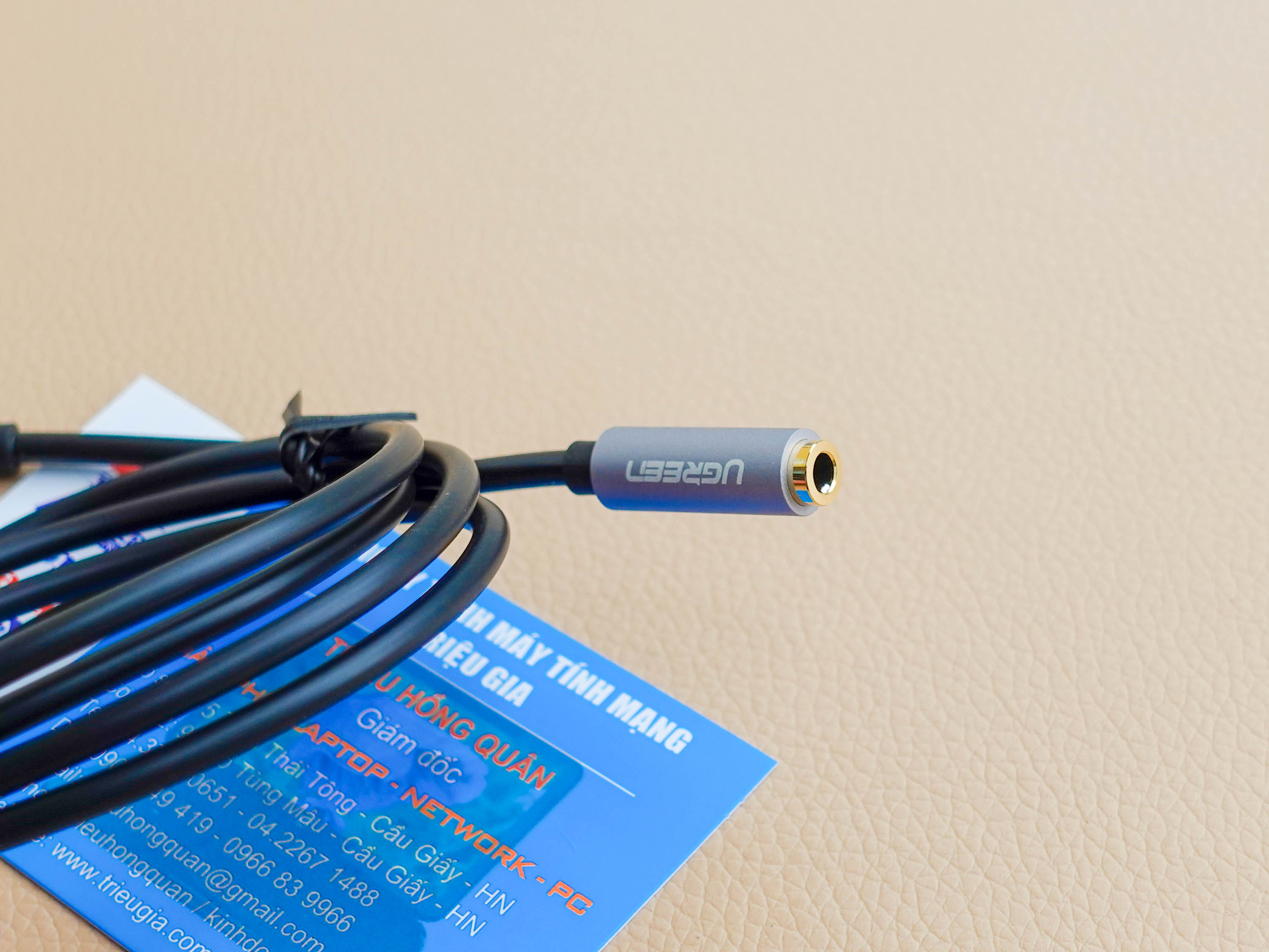 new - Cáp Audio 3.5mm âm dương chính hãng Ugreen 10594 cao cấp dài 2m Màu Đen