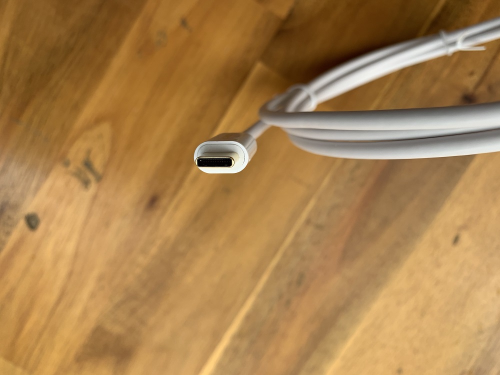 new - Cáp chuyển đổi Type-C to Displayport dài 1,5m Ugreen 40420