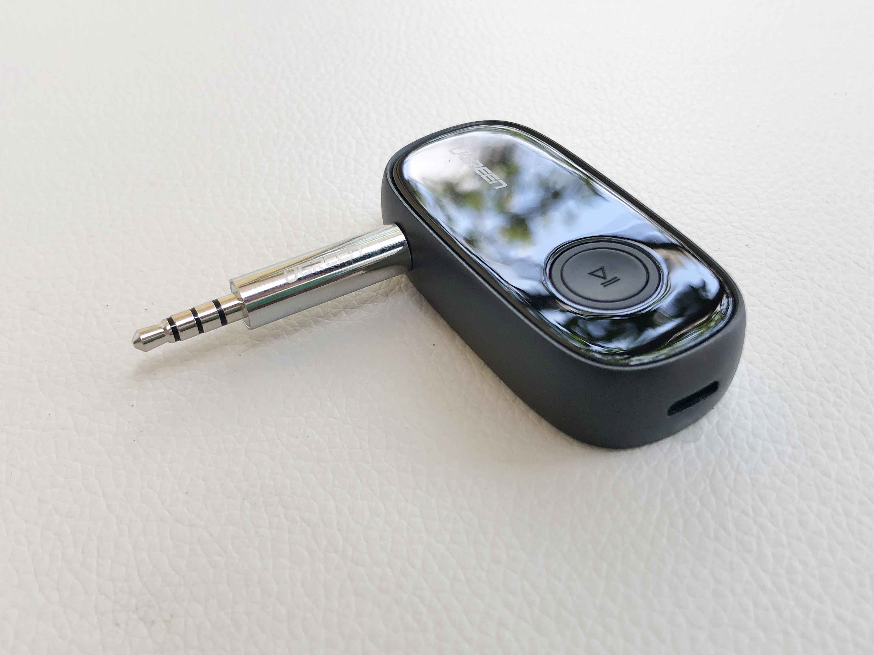  Thiết bị nhận Bluetooth 5.0 cho Loa trên xe hơi Cao cấp Ugreen 70304