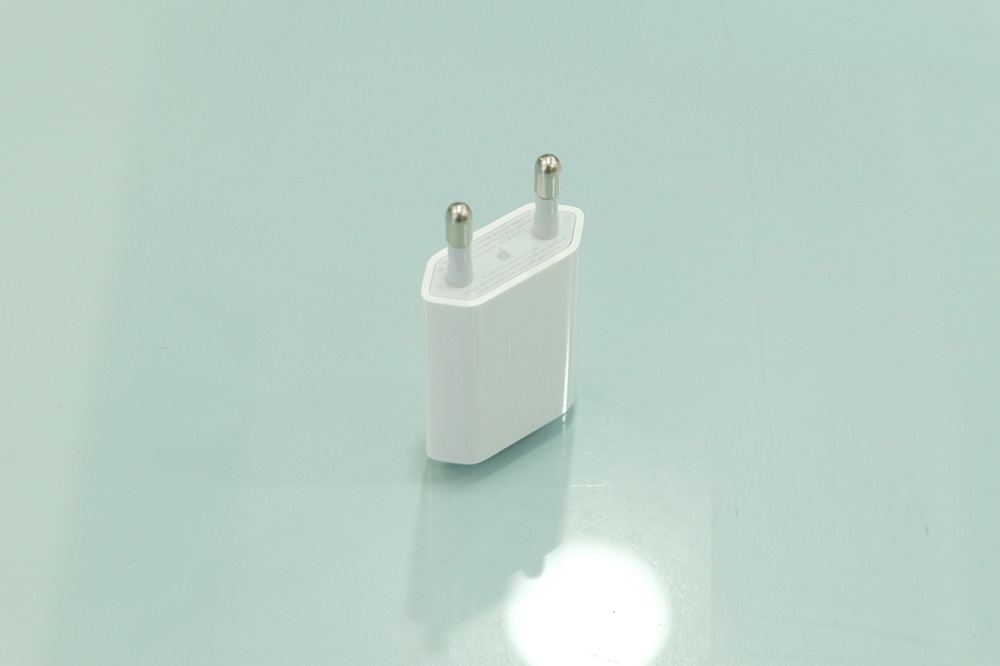 Củ xạc iphone 4 4s 5 5s Chính hãng MD813ZM/A